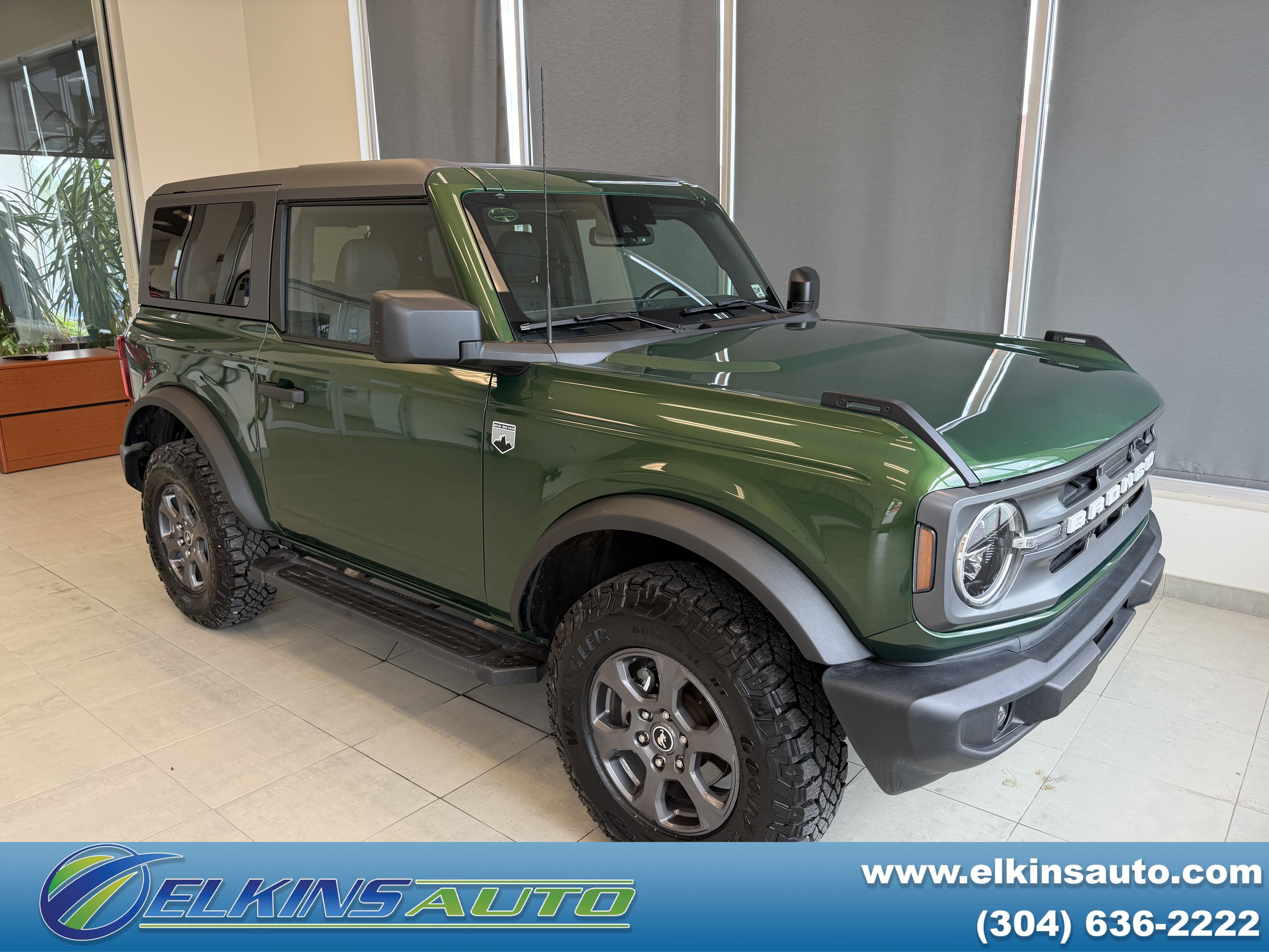 2023 Ford Bronco Big Bend in Green — front three-quarter view